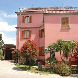 Arco Di Travertino Otel